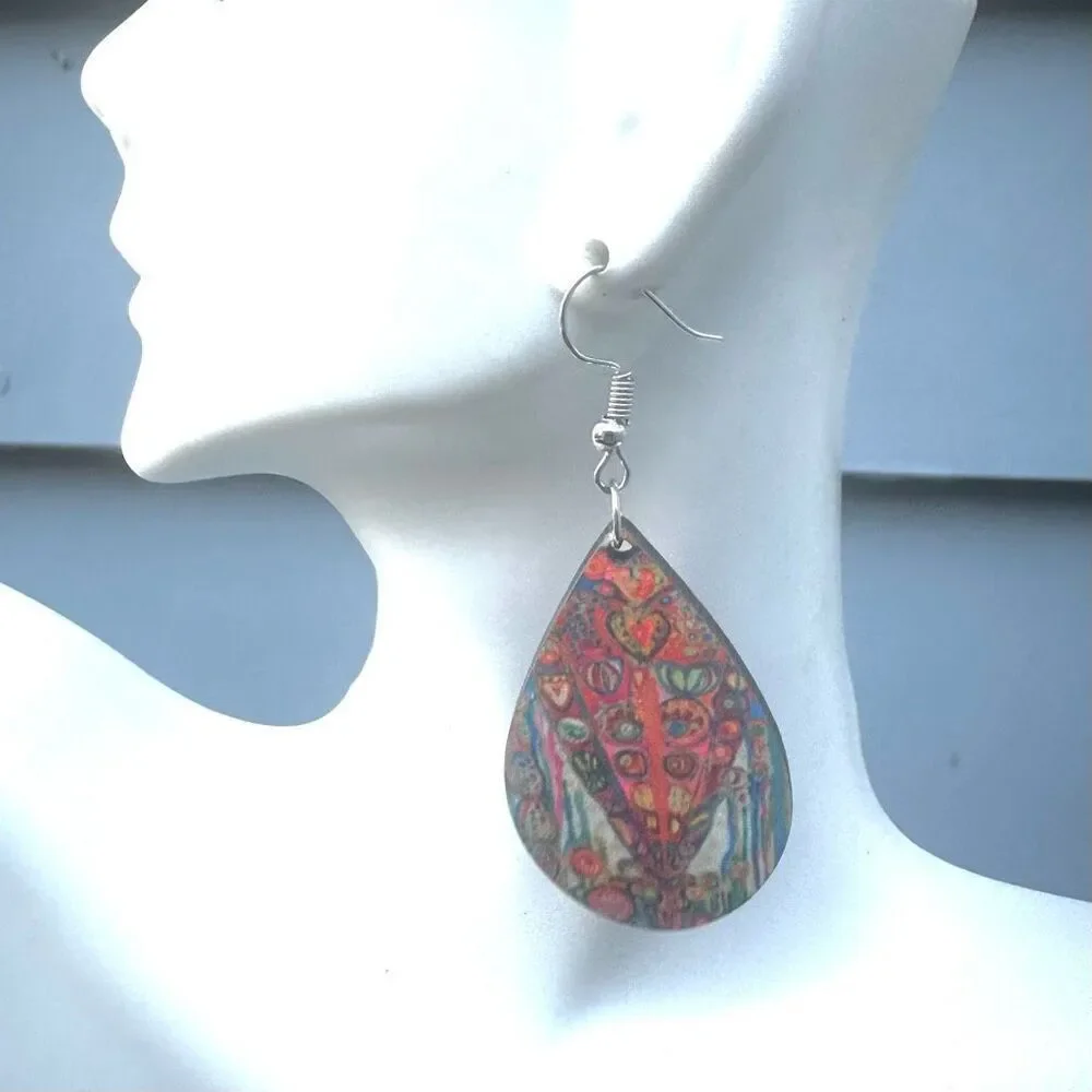 Design teardrop earrings